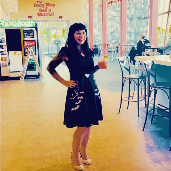 Meet your Posher, Andi - Picture 4 of 8